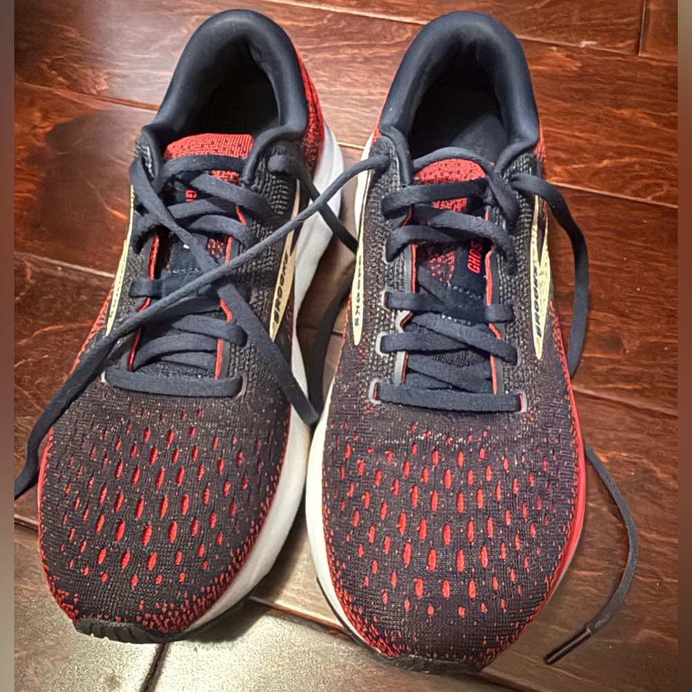 Brooks Women's Running Shoes - Black and Red